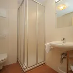 Appartement Spacious In Near Area