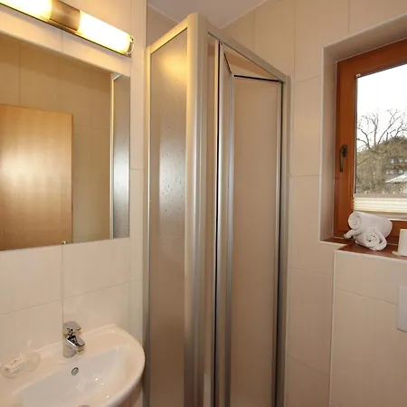 Apartment Spacious In Near Area