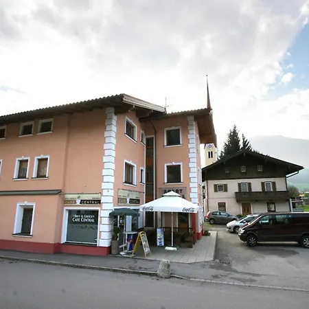 Spacious In Near Area Uderns