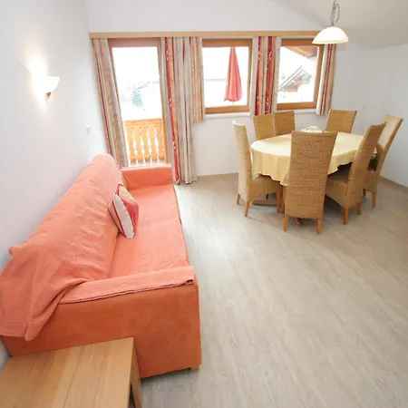 Διαμέρισμα Spacious In Near Area Uderns