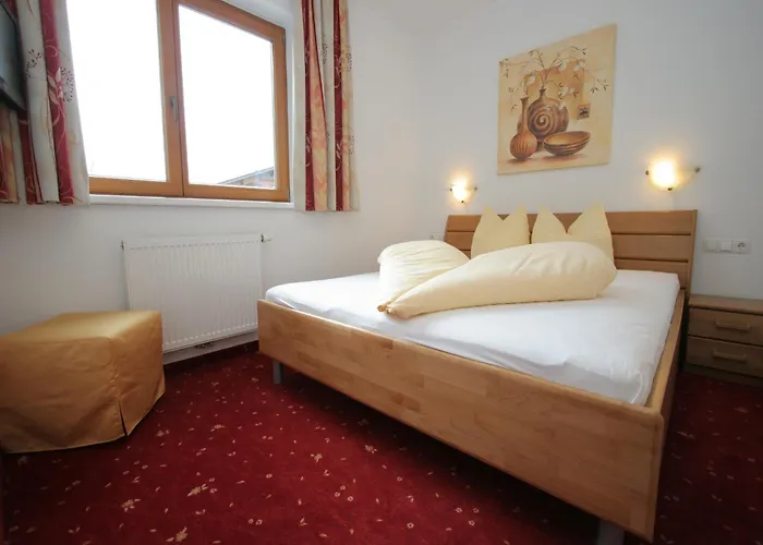 Spacious In Near Area Apartman *