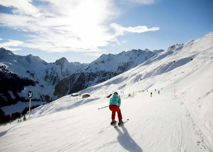 Spacious In Near Area * Uderns