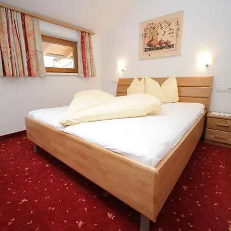 Spacious In Near Area * Uderns