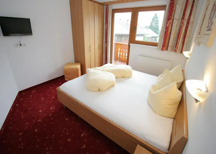 Spacious In Near Area Apartman